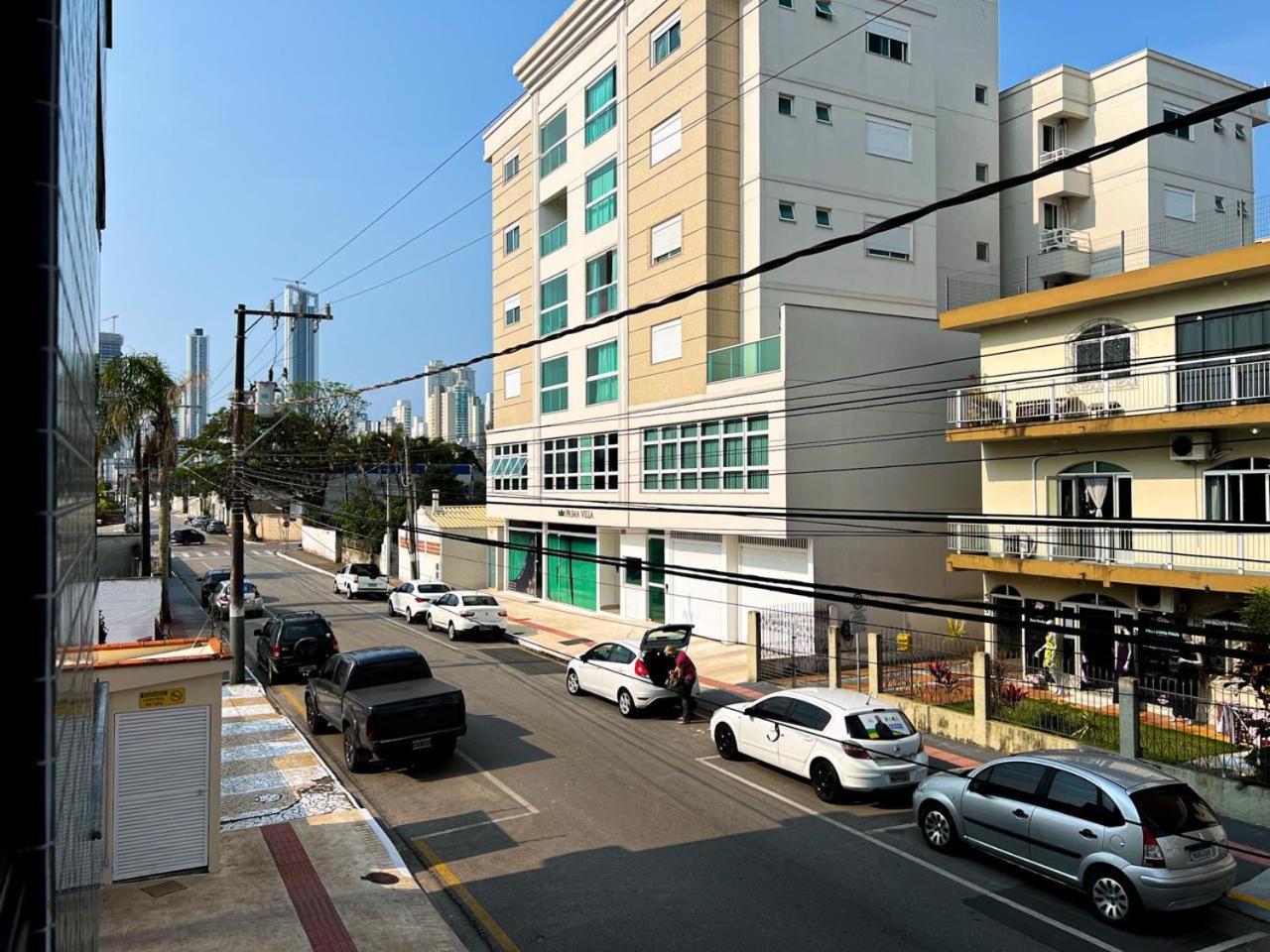 Lindo Apto Balneario Camboriu 1200 M Praia Central Εξωτερικό φωτογραφία
